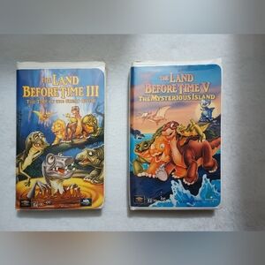 The Land Before Time III & V | 2 Movies | (VHS, 1995 & 1997, Clamshell)